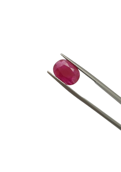 Ruby - Oval 12x9MM