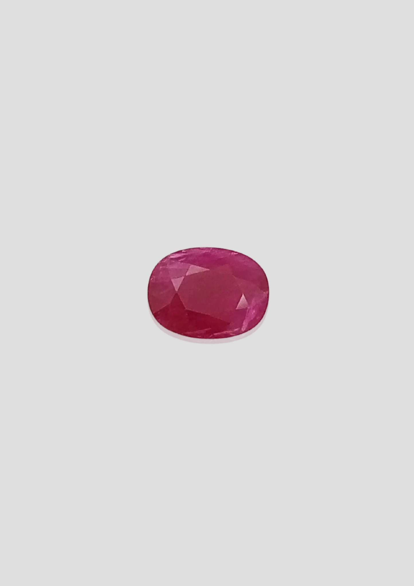 Ruby - Oval 12x9MM