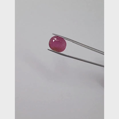 Ruby - Oval 14.68x12.32MM - 8.17 Cts.